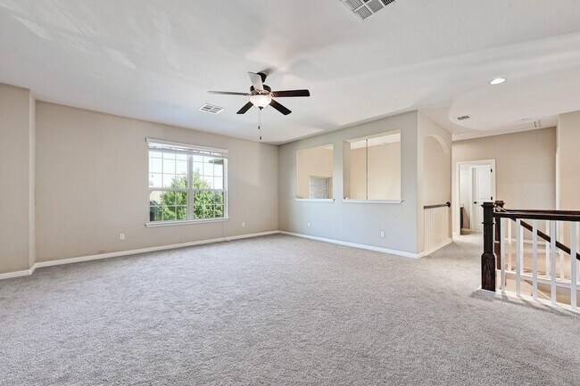 Foto del edificio - 779 Wild Rose Dr