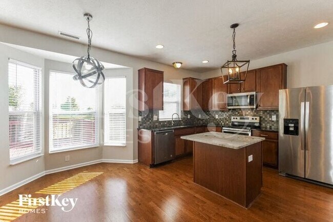 Foto del edificio - 16325 Clarks Hill Way