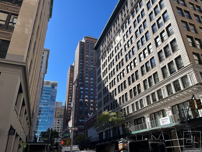 Building Photo - Fourth Avenue