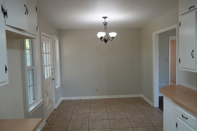 Foto del edificio - 3008 47th St