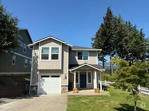 Building Photo - 73 Warm Springs Dr