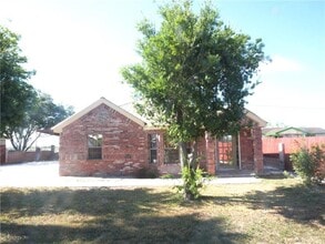 Building Photo - 31 Tamaulipas St