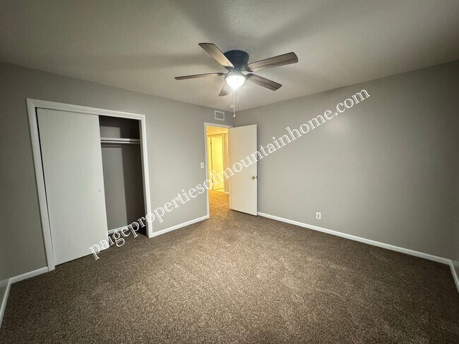 Foto del edificio - 1011/1015 Bryant Street