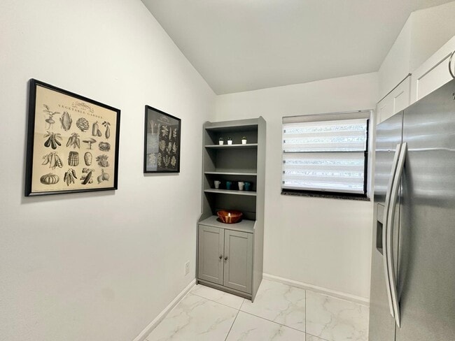 Building Photo - 3139 Millwood Terrace