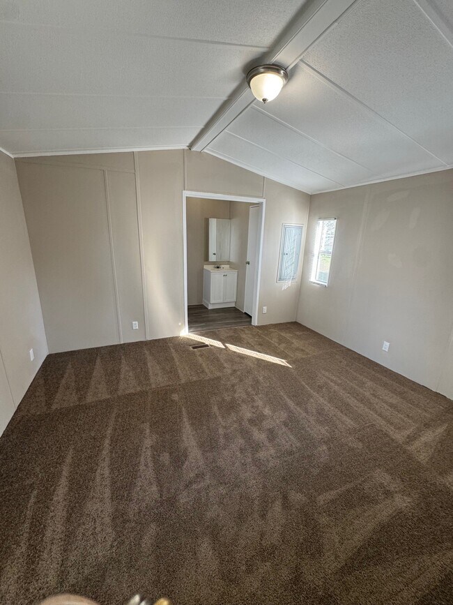 Building Photo - 1617 Linares Way