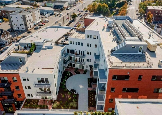 Foto del edificio - 383 Commercial St