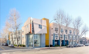 Building Photo - 598 Columbia Ave