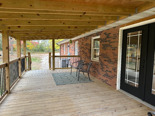 Foto del edificio - 6610 Lancaster Rd