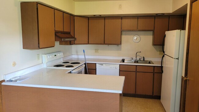 Foto del edificio - 246 Ashland Ct