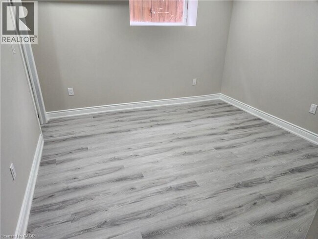 Photo du bâtiment - 400 Wild Calla St