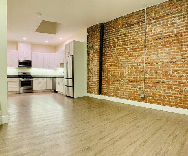 Foto del edificio - bedroom in Hayward CA 94541
