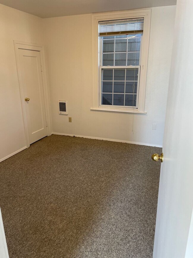 Foto del edificio - 307 10th Ave SE