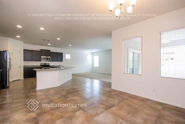 Foto del edificio - 1259 E Taylor Trail