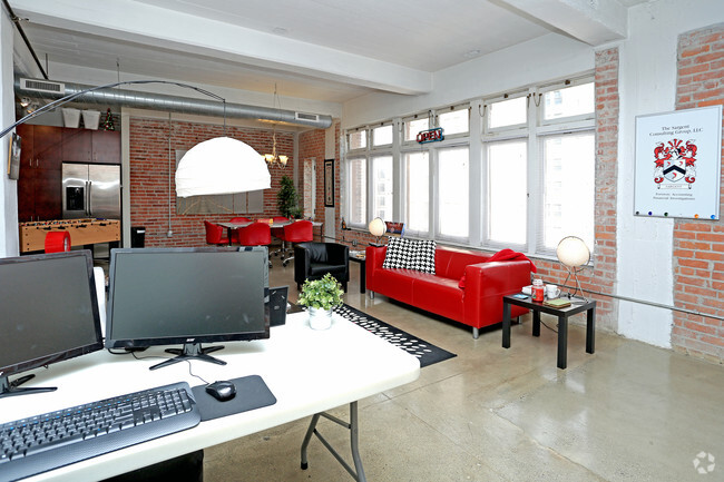 Interior Photo - Broadway Lofts