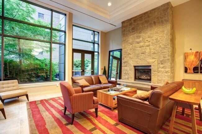 Building Photo - 2 bedroom in Seattle WA 98101
