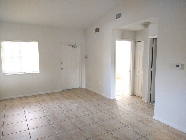 Building Photo - 3478 Briar Bay Blvd