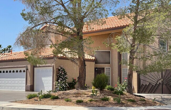 Building Photo - 267 Gentle Bay Ave