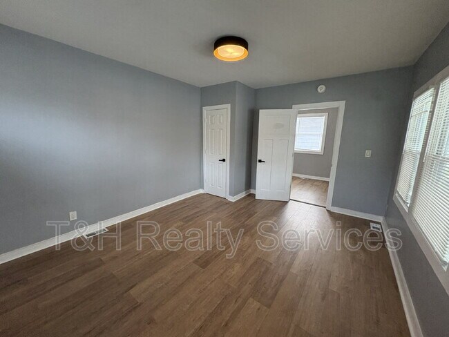 Foto del edificio - 1927 N Dearborn St