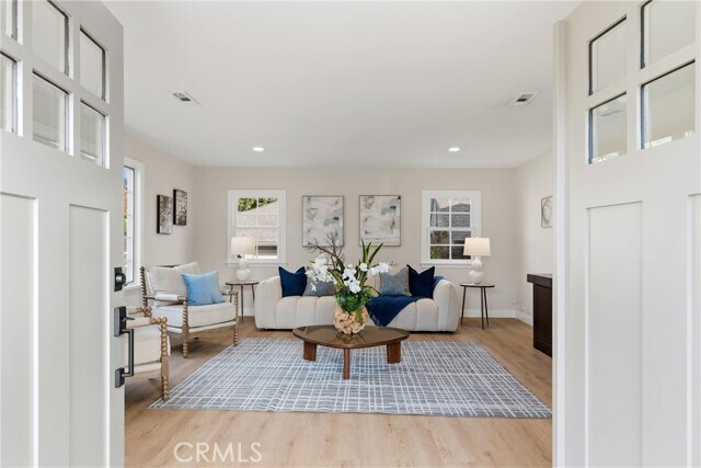 Foto del edificio - 274 W Laurel Ave