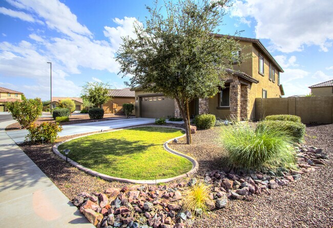 Building Photo - COMING SOON IN LAYTON LAKES!!!