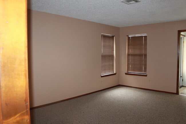 Photo - 2 Bedrooms - 2 Full Baths! House