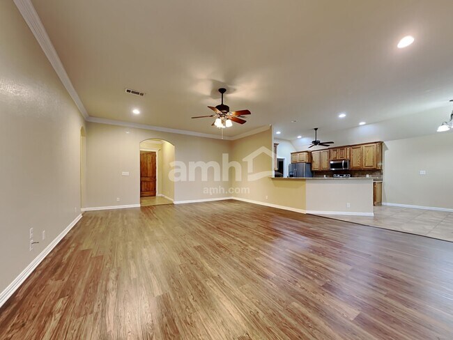 Foto del edificio - 109 Firestone Dr