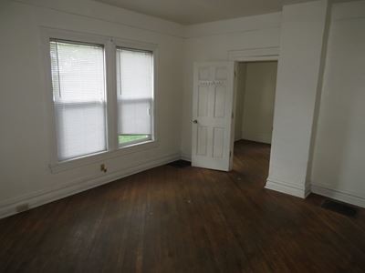 Primary Photo - 204 Fairchild St