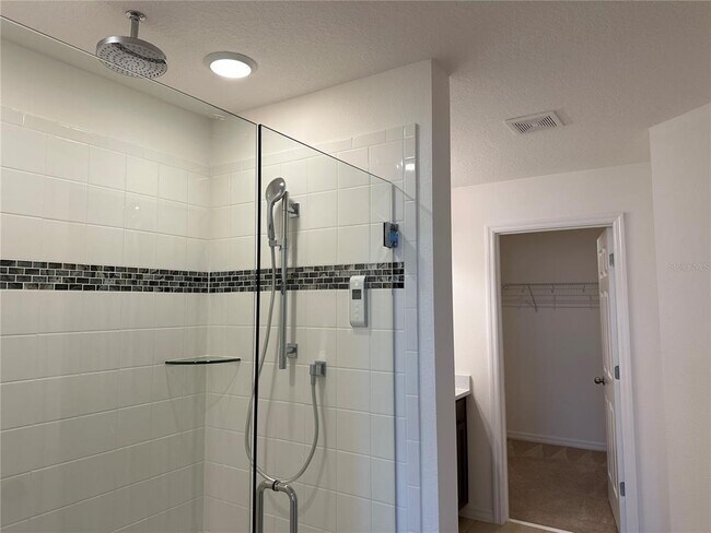 Foto del edificio - 212 Hamlet Lp