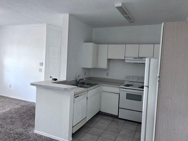 Building Photo - 2 Bed/1 Bath Apartment within Madison at M...