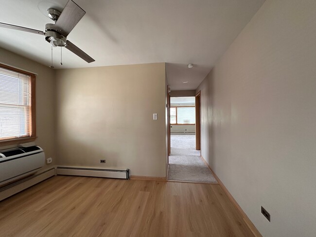 Building Photo - 4104 W 55th St