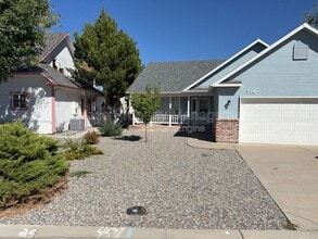 Building Photo - 714 E Harbor Cir