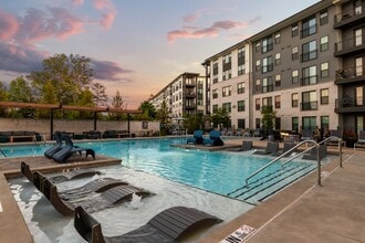 Apartments with Pool in Duluth GA - Bexley Duluth