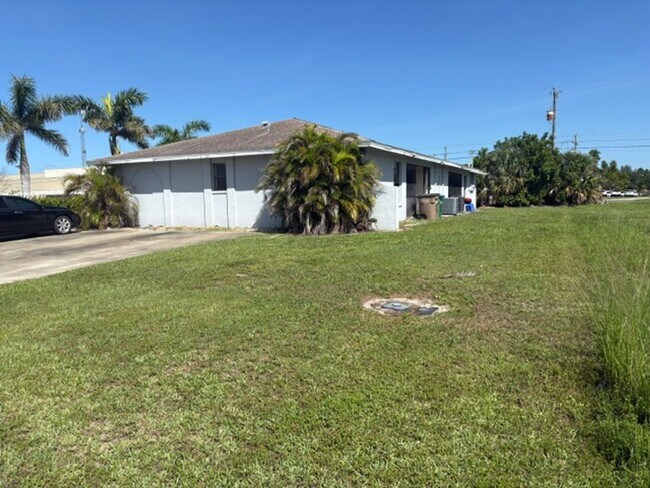 Foto del edificio - 1110 SE 9th Ct