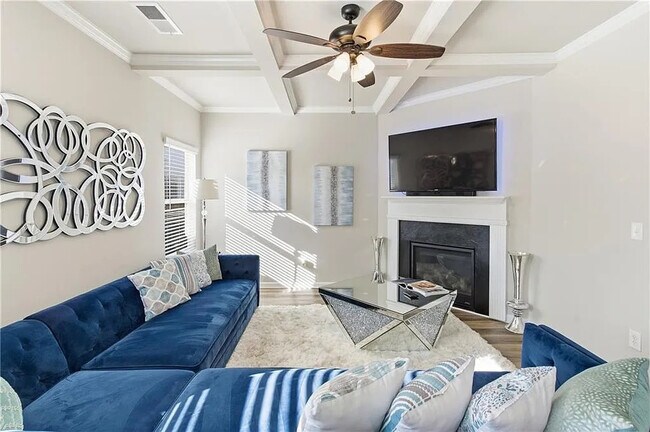 Foto del edificio - Room in House on Zoya Ct