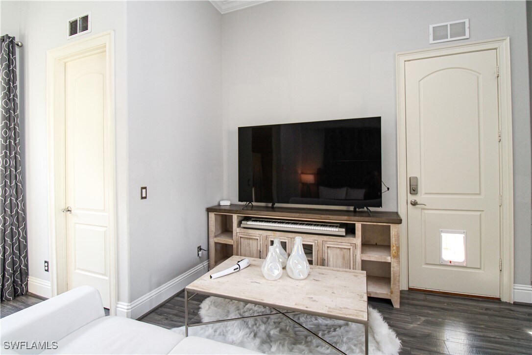 Foto del edificio - 1412 Hemingway Pl