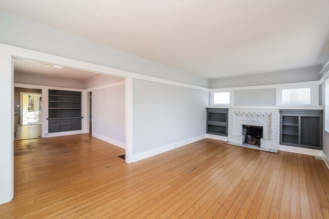 Foto del edificio - Beautiful 1918 Oakland Home!!