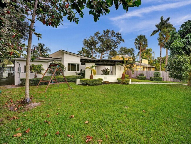 Foto del edificio - 1101 NE 90th St