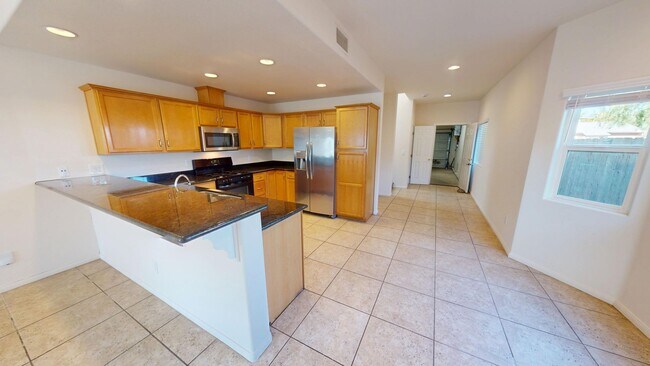 Foto del edificio - COASTAL Living | Blocks from the beach