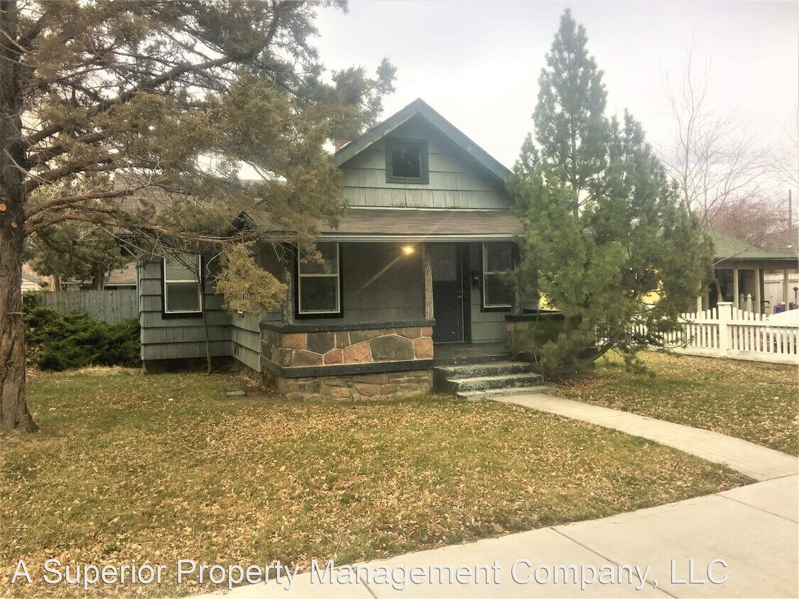 Primary Photo - 1 br, 1 bath House - 636 NW Newport Ave.