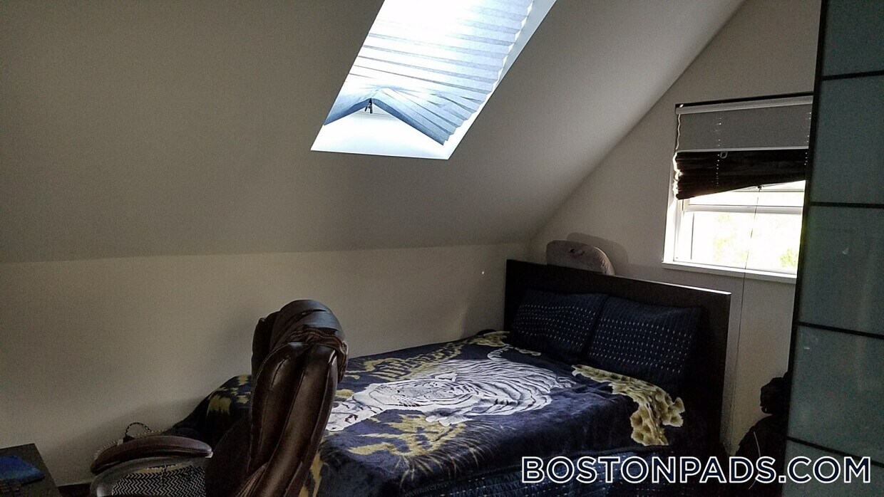 Foto principal - 24 Washburn St