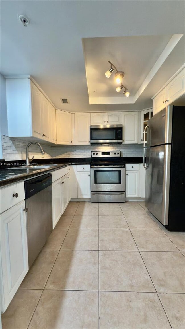 Foto del edificio - 4191 N Haverhill Rd
