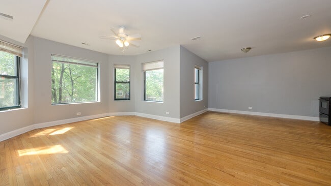 Building Photo - 2211 E 69th St
