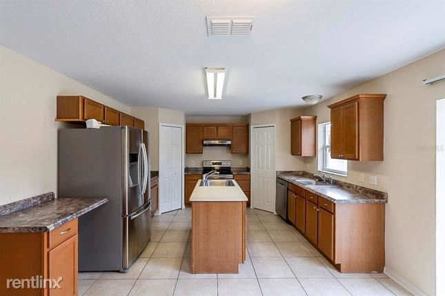 Building Photo - 4 br, 2 bath House - 1608 Daybreak Dr