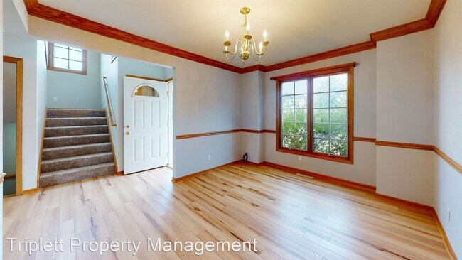 Foto del edificio - 4 br, 3.5 bath House - 5218 Cervantes Dr