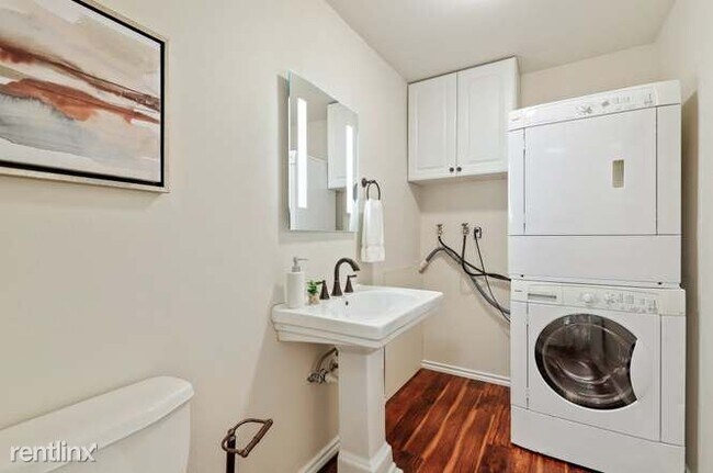 Foto del edificio - 2 br, 2.5 bath House - 12512 SE 42nd St # 512