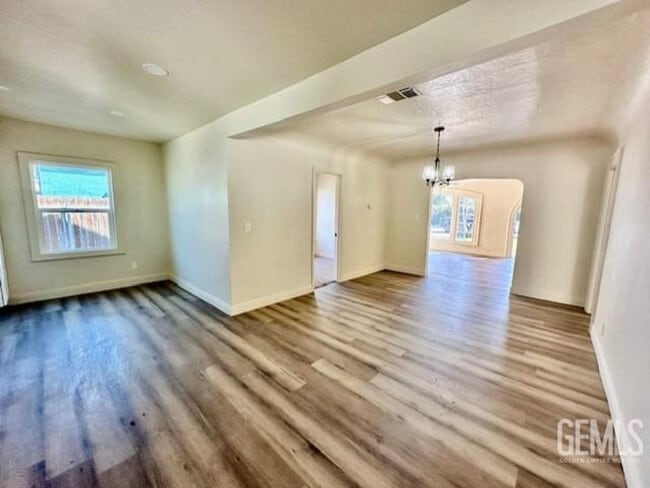 Foto del edificio - 220 Pacific St