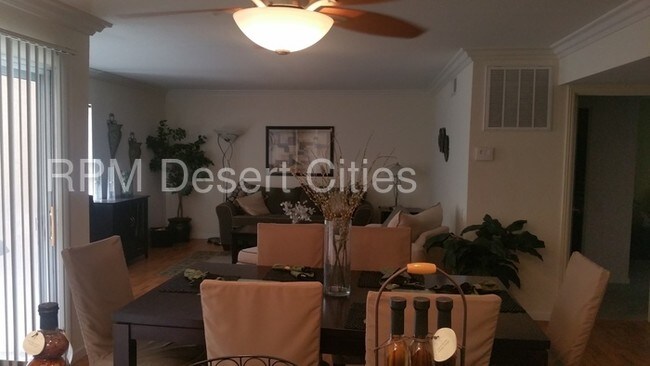 Foto del edificio - 400 N Sunrise Way