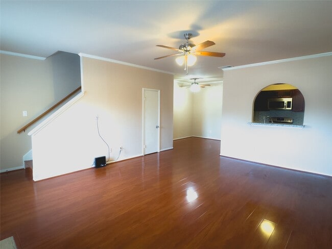 Building Photo - 9800 Pagewood Ln
