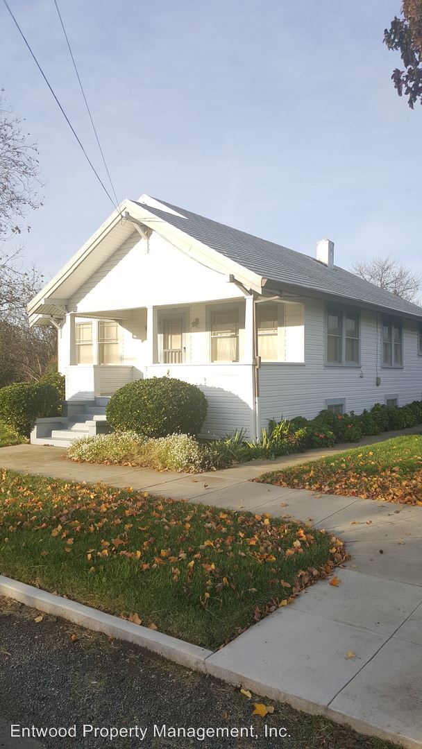 Building Photo - 2240 Nord Ave