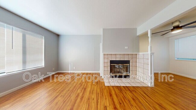 Building Photo - 619 F St